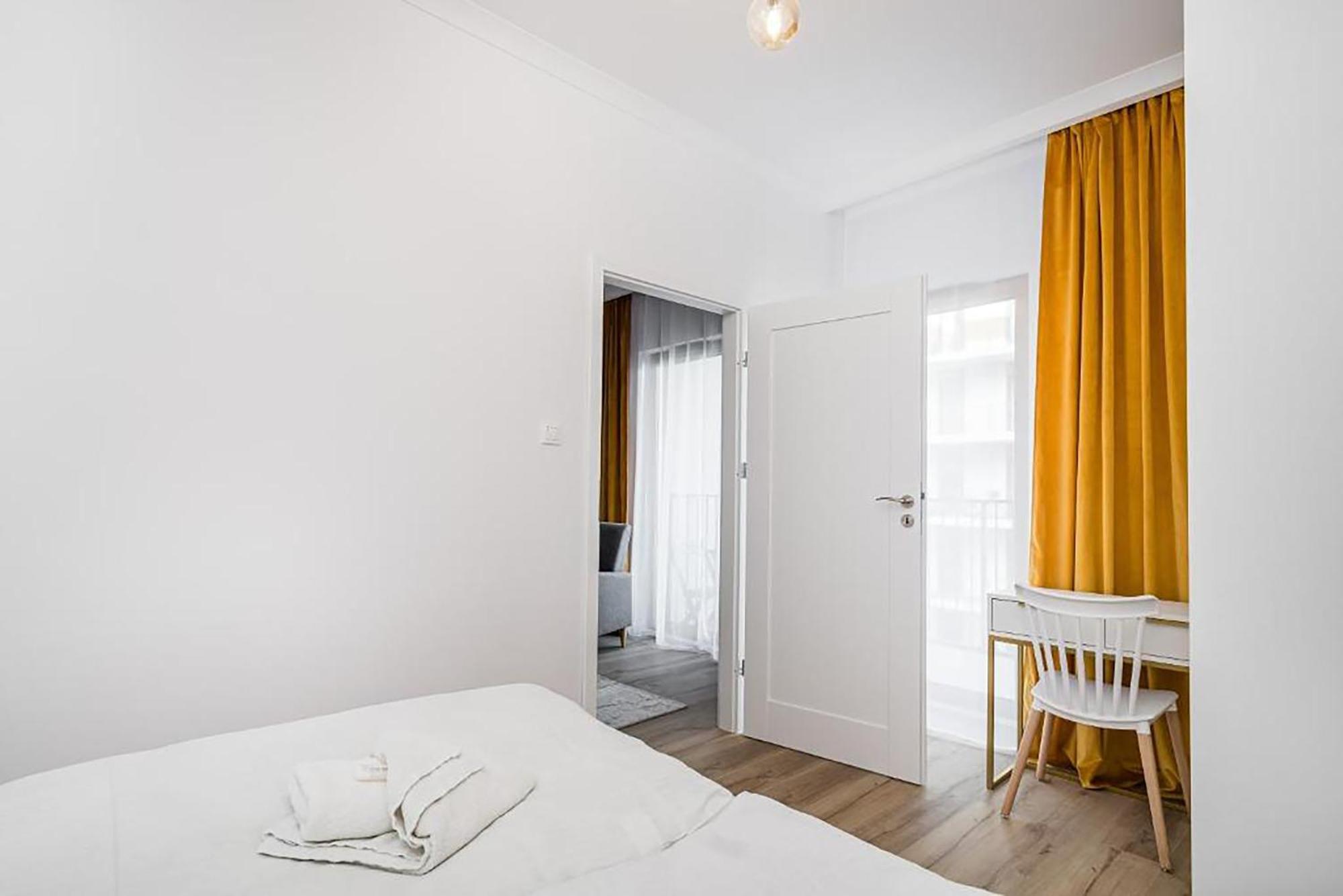 Golden Residence Apartment Krasków Eksteriør bilde